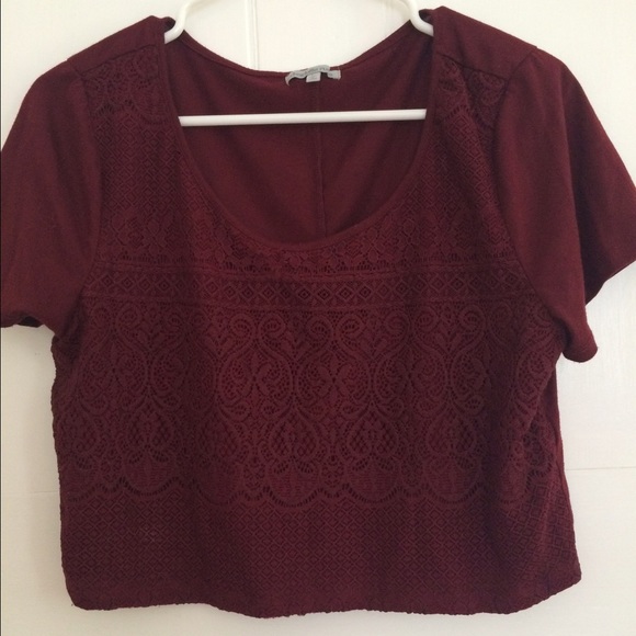 Red crop top