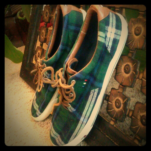 Tommy Hilfiger shoes