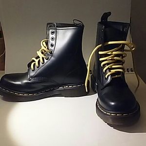 Only worn once Dr. Martens