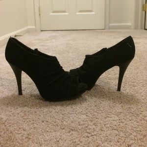 Black suede heels