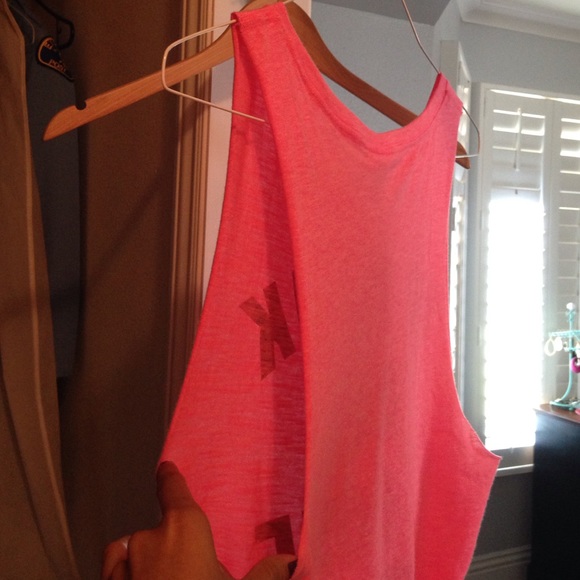 pink shirt - Picture 2 of 3