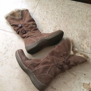 Bare Traps boots