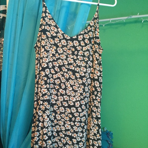 Brandy Melville sunflower dress