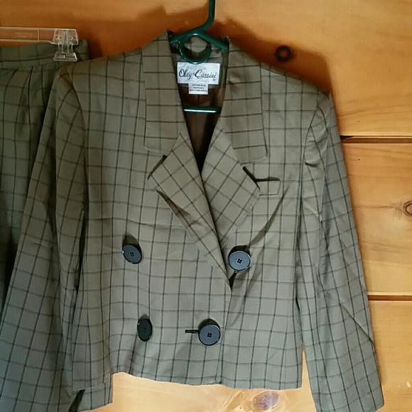 Business suit size 10