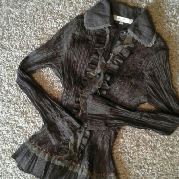 Long sleeve shirt