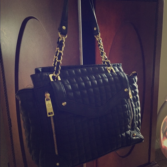 Jessica Simpson handbag