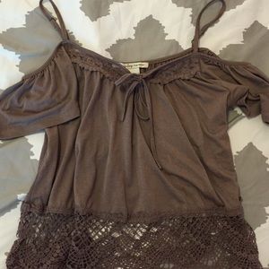 OFF THE SHOULDER AMERICAN RAG TOP
