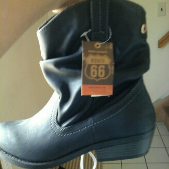 Fall boots