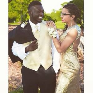 Meet your Posher, Selena