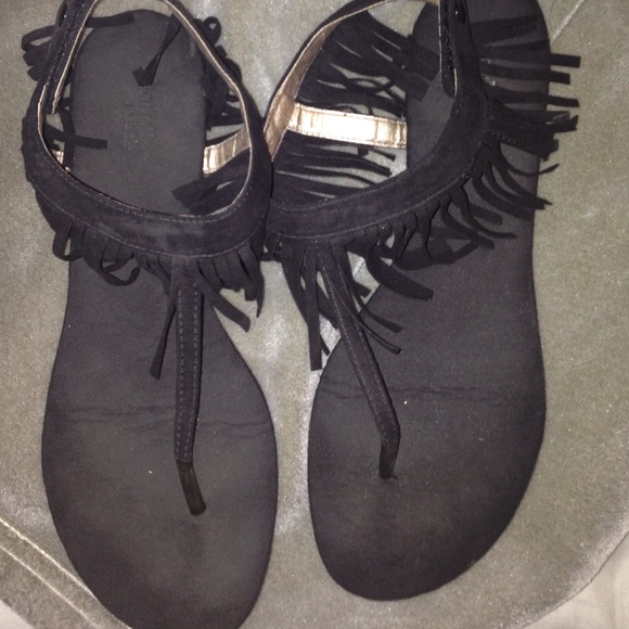 super cute sandals - Picture 2 of 2