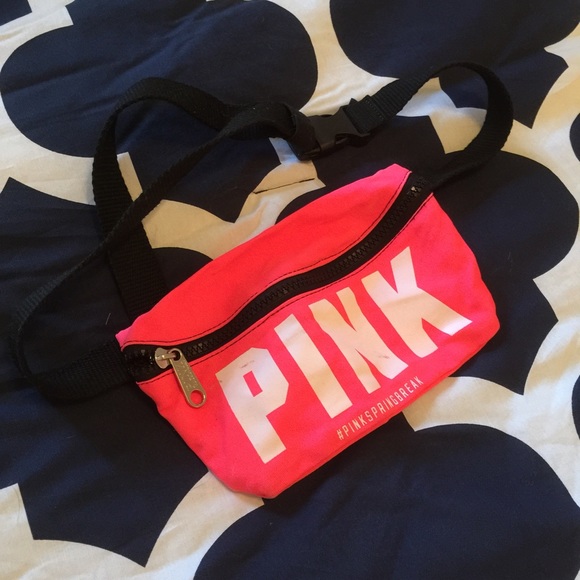Really cute fanny pack!