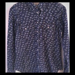 Floral Levi's Pearl Snap Button Down