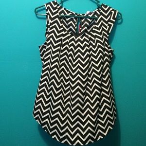 Chevron top