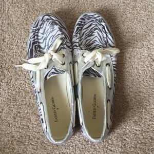 Zebra stripped knock off sperrys.
