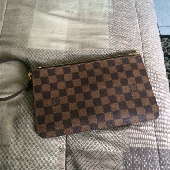 Louis Vuitton wristlet pouch ❗️one hour sale❗️
