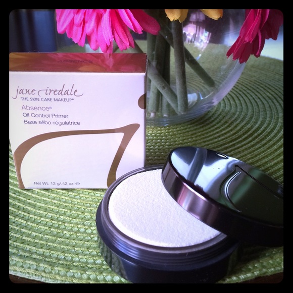 Jane Iredale Absence