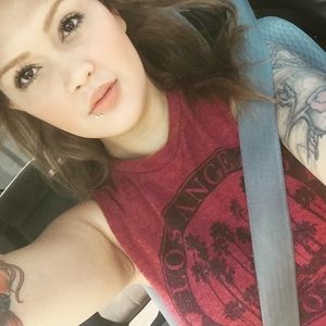 Meet your Posher, Tania