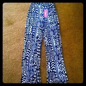 Qree palazzo pants lose fitted on the legs