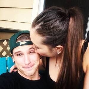 Meet your Posher, Marie