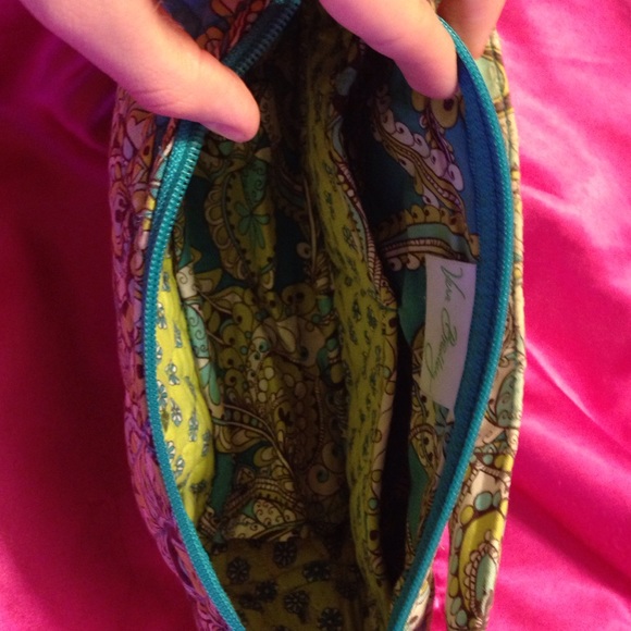 Vera Bradley purse - Picture 3 of 3