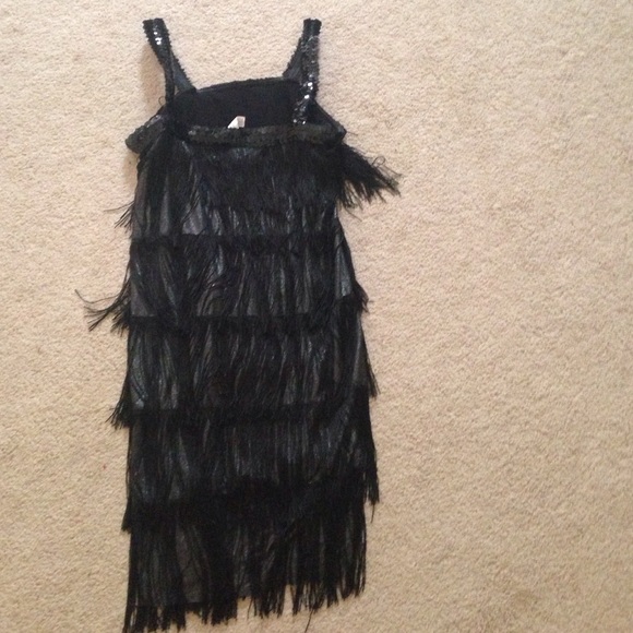Flapper fringe dress size small.