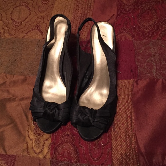 Black heels