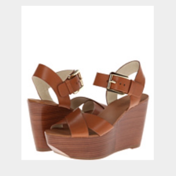 Michael Kors wedge in Luggage color