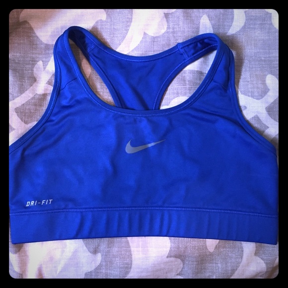 Like new Women's Nike Sports Bra!