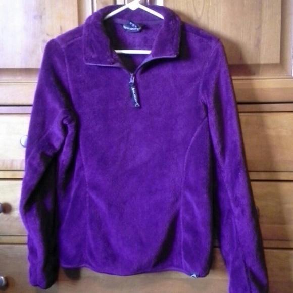 Half zip sweatshirt