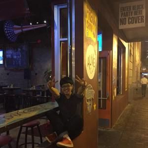 Meet your Posher, Jian