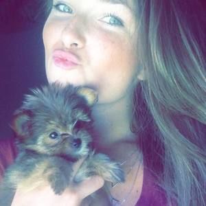 Meet your Posher, Kaitlyn