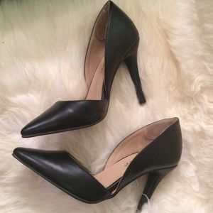 Classic Black Pointed Toe Heels