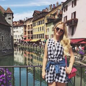 Meet your Posher, Mackenzie