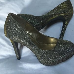 Gold and Silver glitter pumps