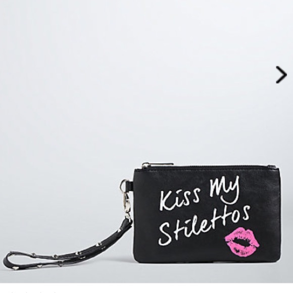 torrid Handbags - Kiss My Stilettos Wristlet💕NWT💕