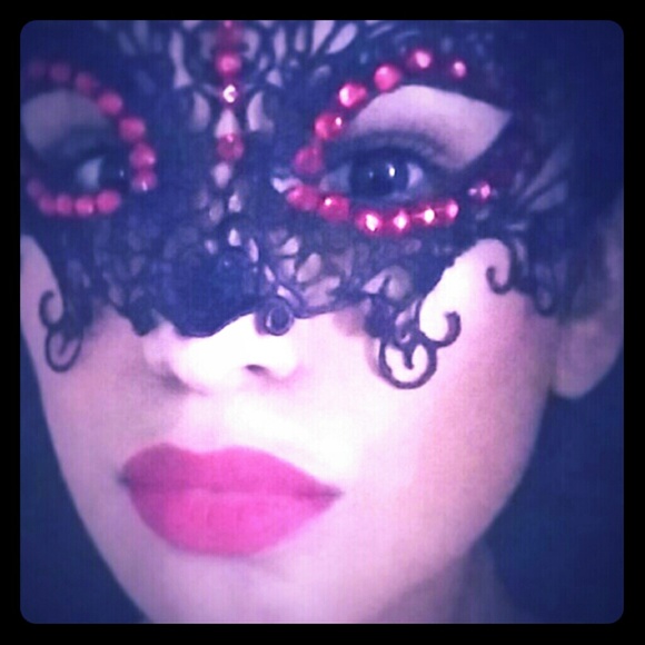Sexy Halloween mask