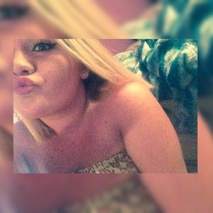 Meet your Posher, Aerial