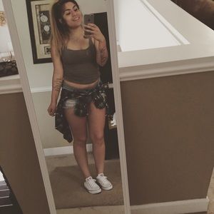 Meet your Posher, Yvette