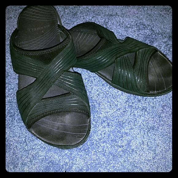 Black Merrell Sandals