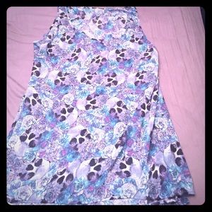 Hi low flowy skull tank!