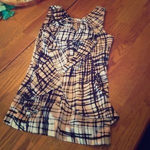 BCBG classy black and white top