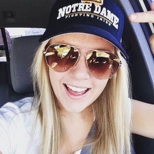 Meet your Posher, Brittany