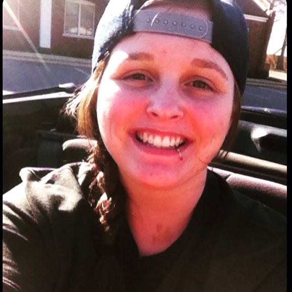 Meet your Posher, Kresta - Picture 1 of 1