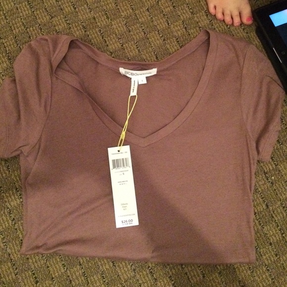 Solid purlpeish/brownish shirt