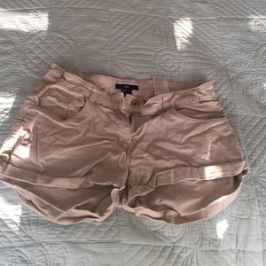 H and m shorts