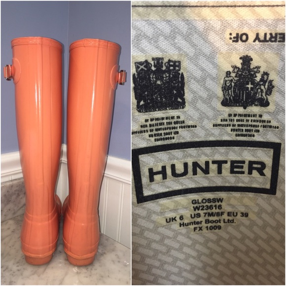 Hunter Original tall glossy Boots ••• SOLD ••• - Picture 4 of 4
