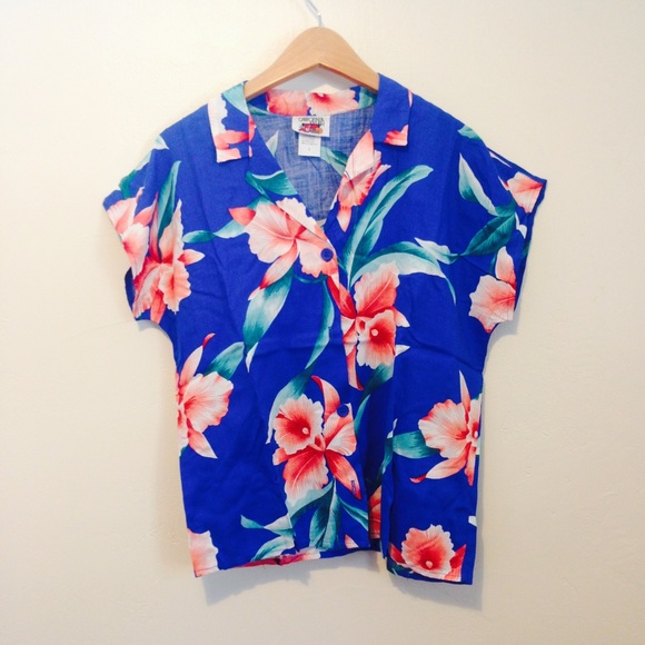 Vintage Hawaiian style shirt