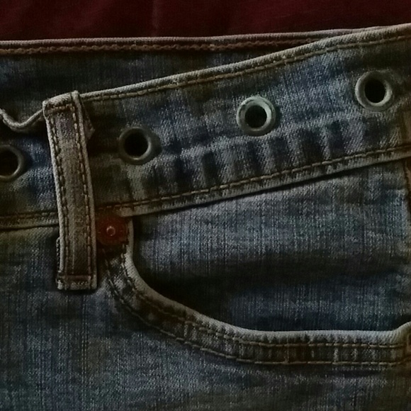 Denim shorts - Picture 2 of 3