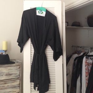 Dressing gown. Victoria's Secret. M/L