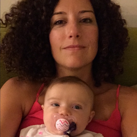 Meet your Posher, Paola - Picture 1 of 1